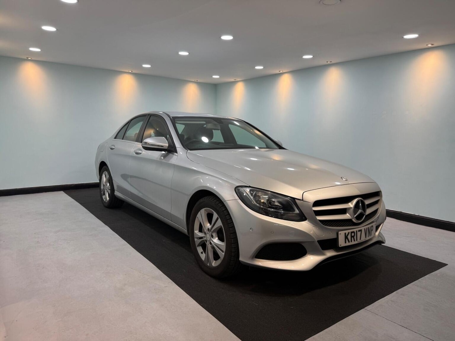 Used Mercedes-Benz C Class 2017 for sale - 76455427: Photo 5