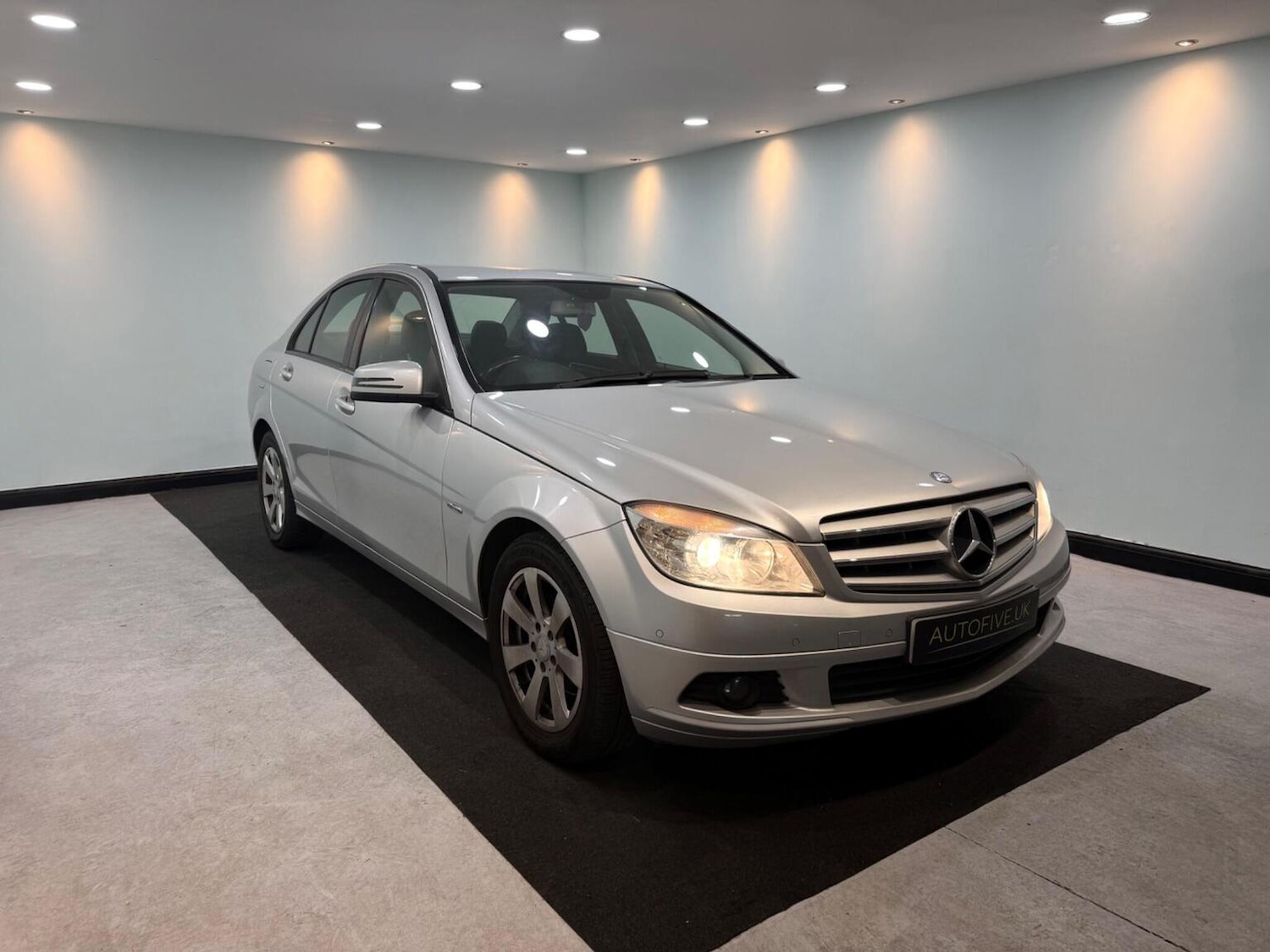 Used Mercedes-Benz C Class 2011 for sale - 77836829: Photo 12