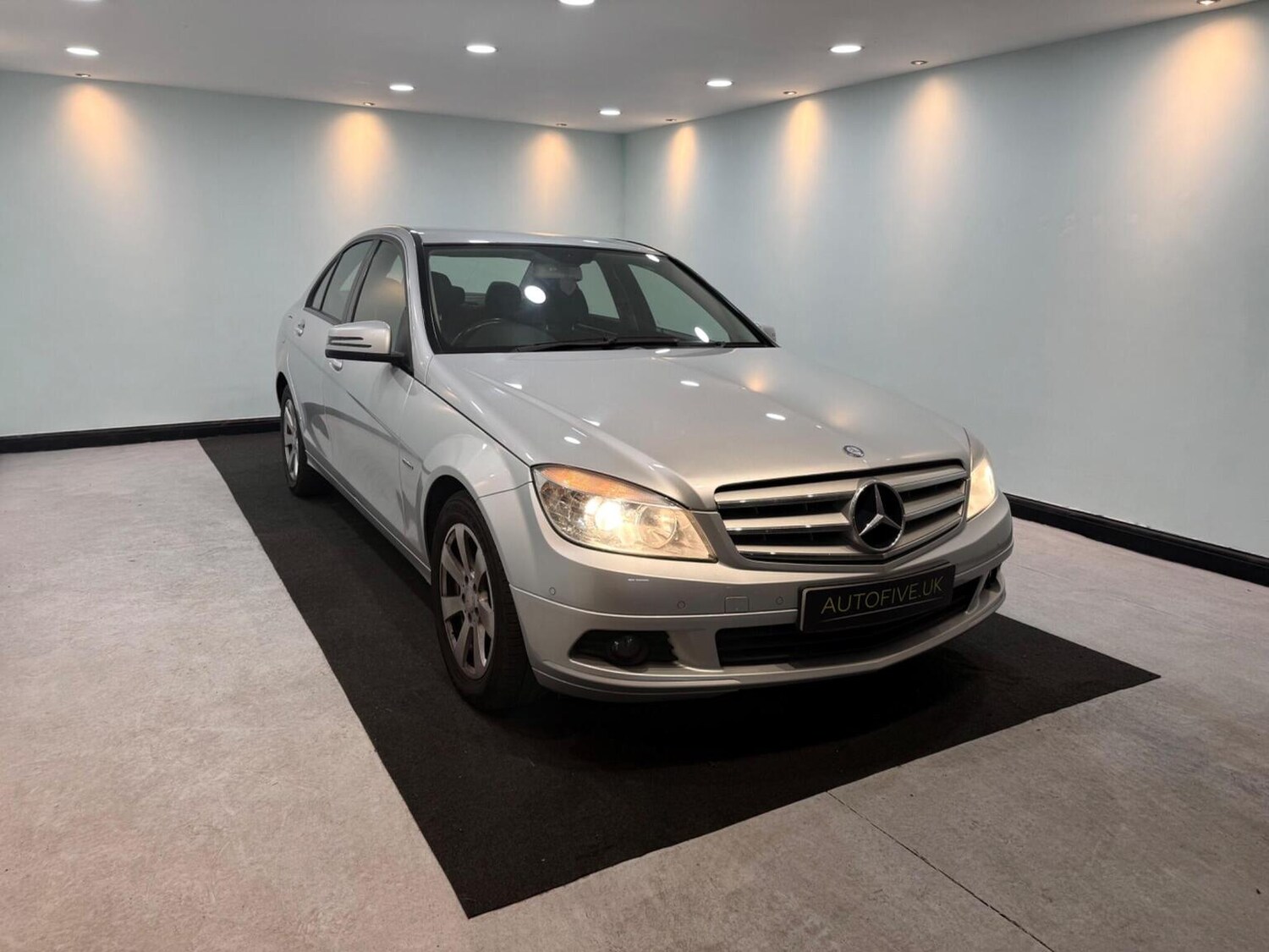 Used Mercedes-Benz C Class 2011 for sale - 77836829: Photo 13