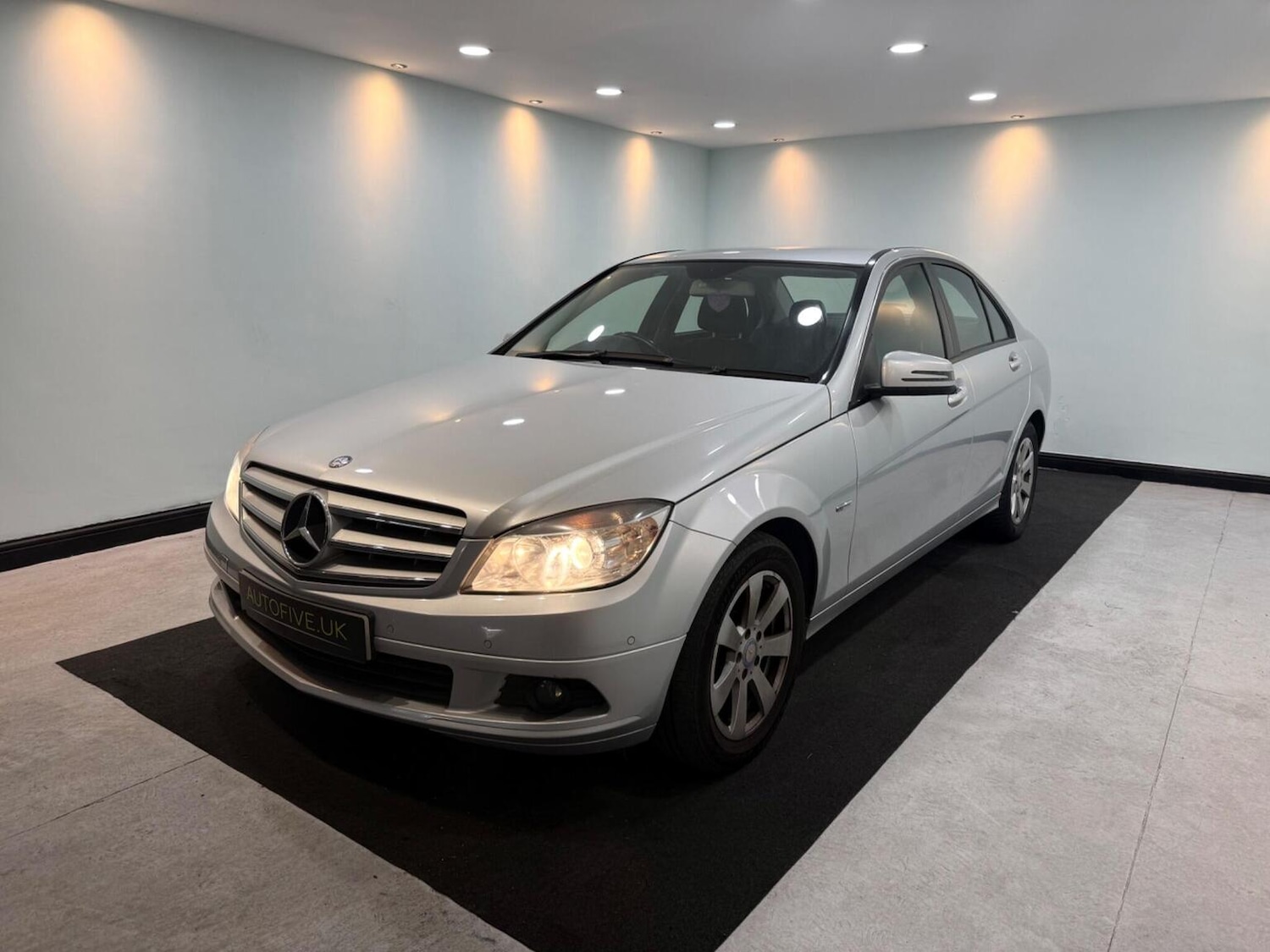 Used Mercedes-Benz C Class 2011 for sale - 77836829: Photo 16