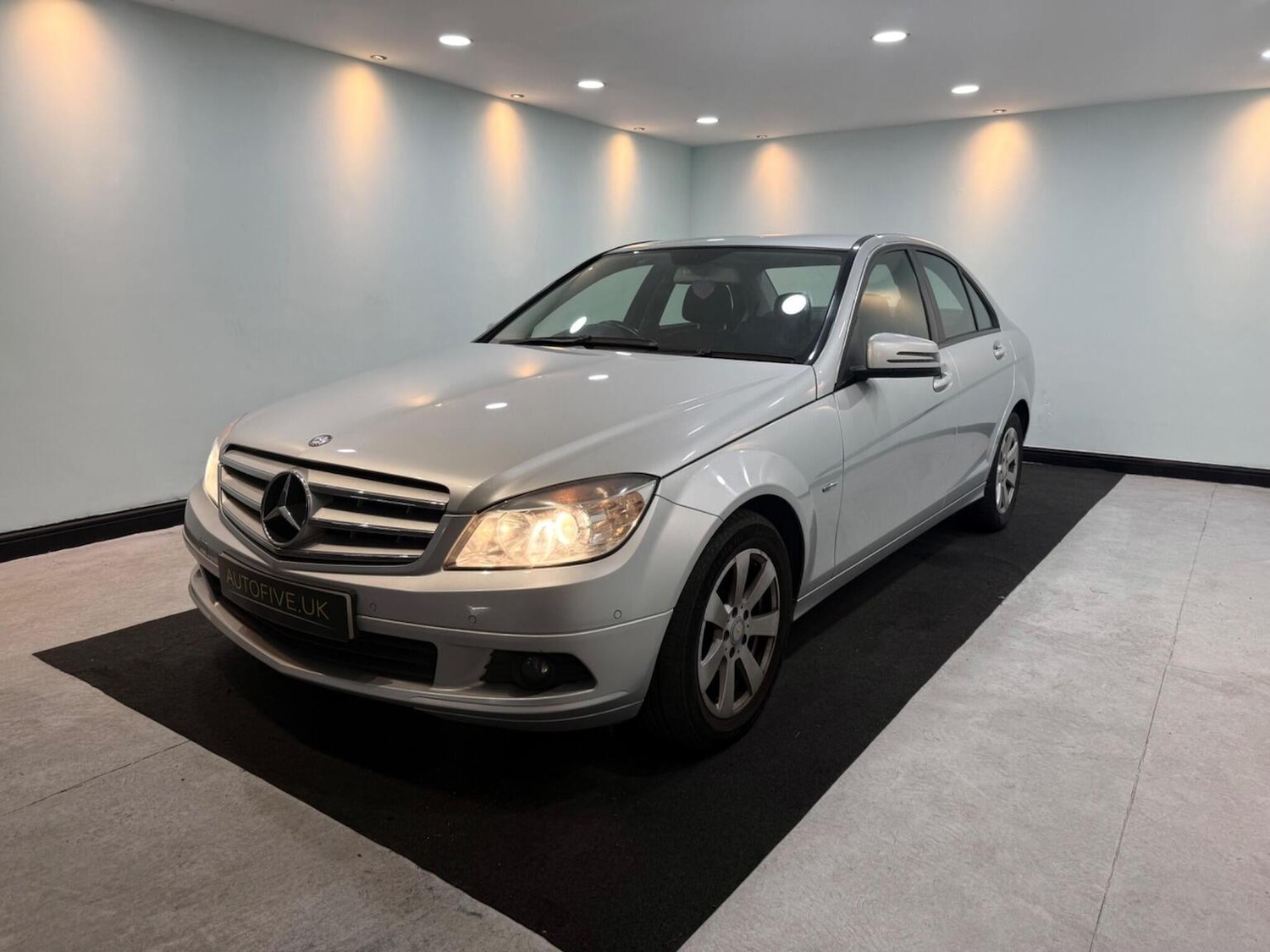 Used Mercedes-Benz C Class 2011 for sale - 77836829: Photo 17