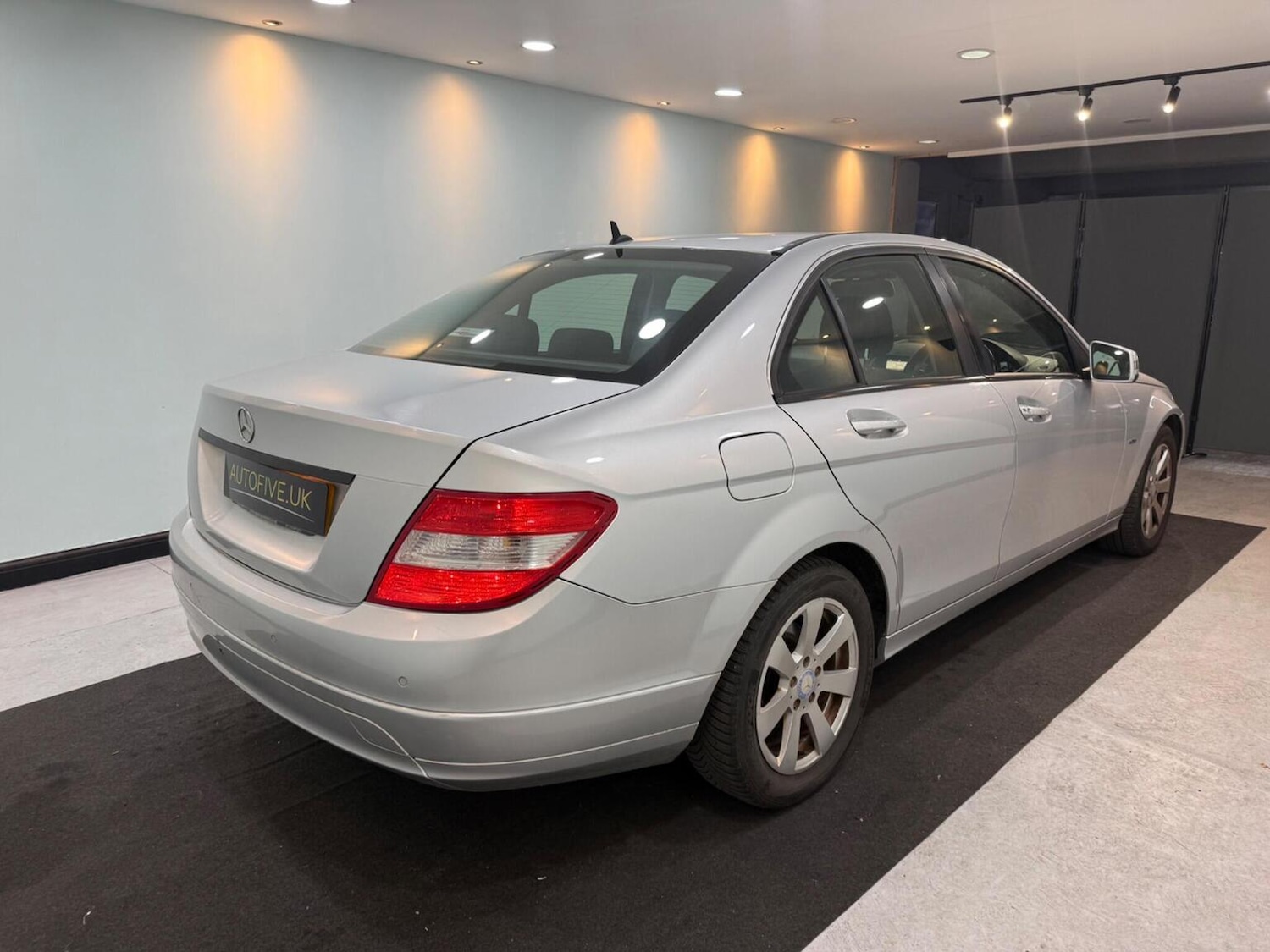 Used Mercedes-Benz C Class 2011 for sale - 77836829: Photo 20