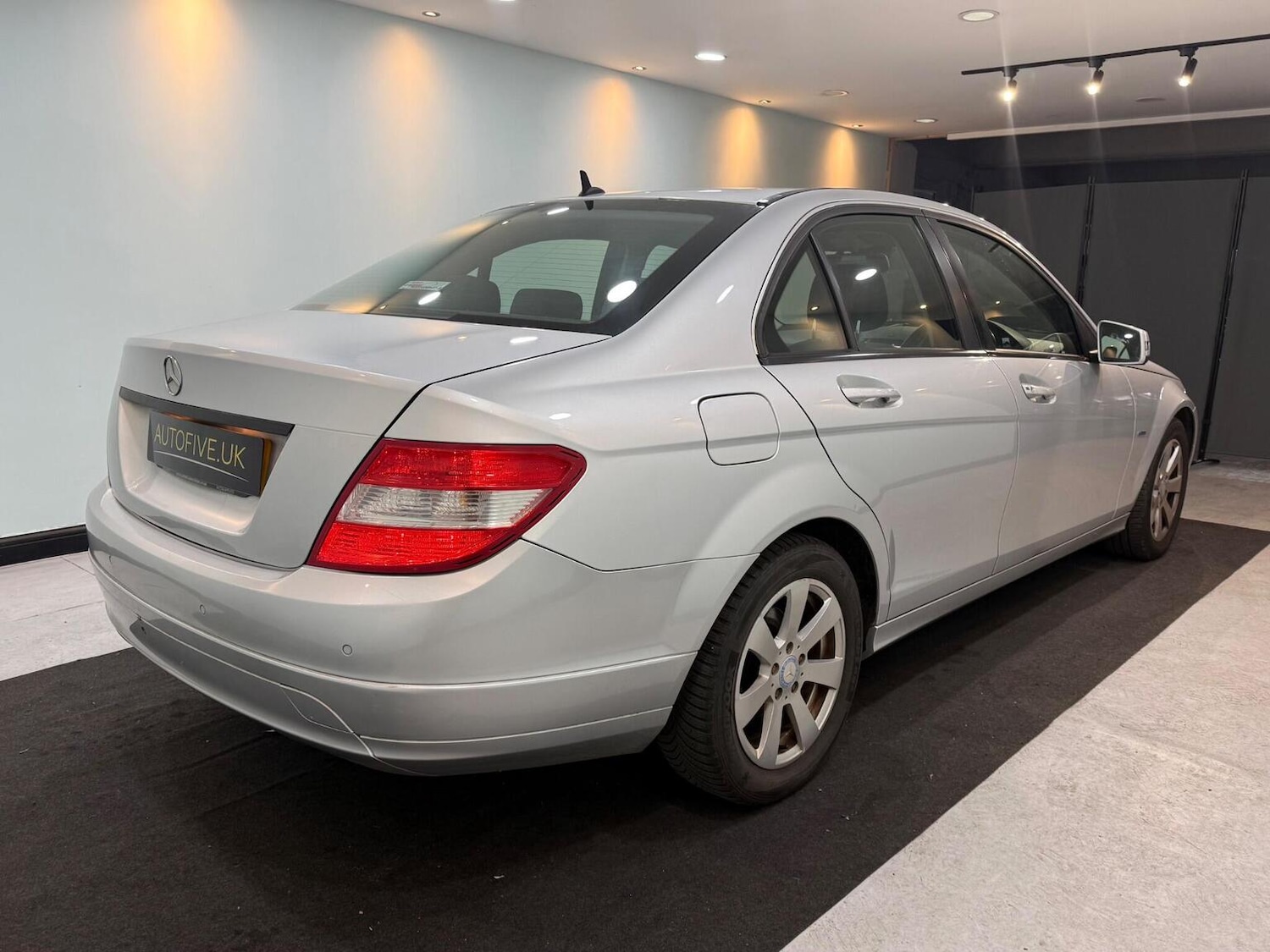 Used Mercedes-Benz C Class 2011 for sale - 77836829: Photo 21