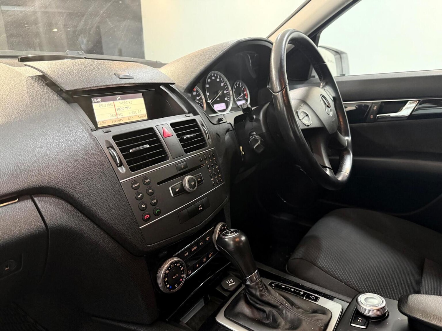 Used Mercedes-Benz C Class 2011 for sale - 77836829: Photo 26