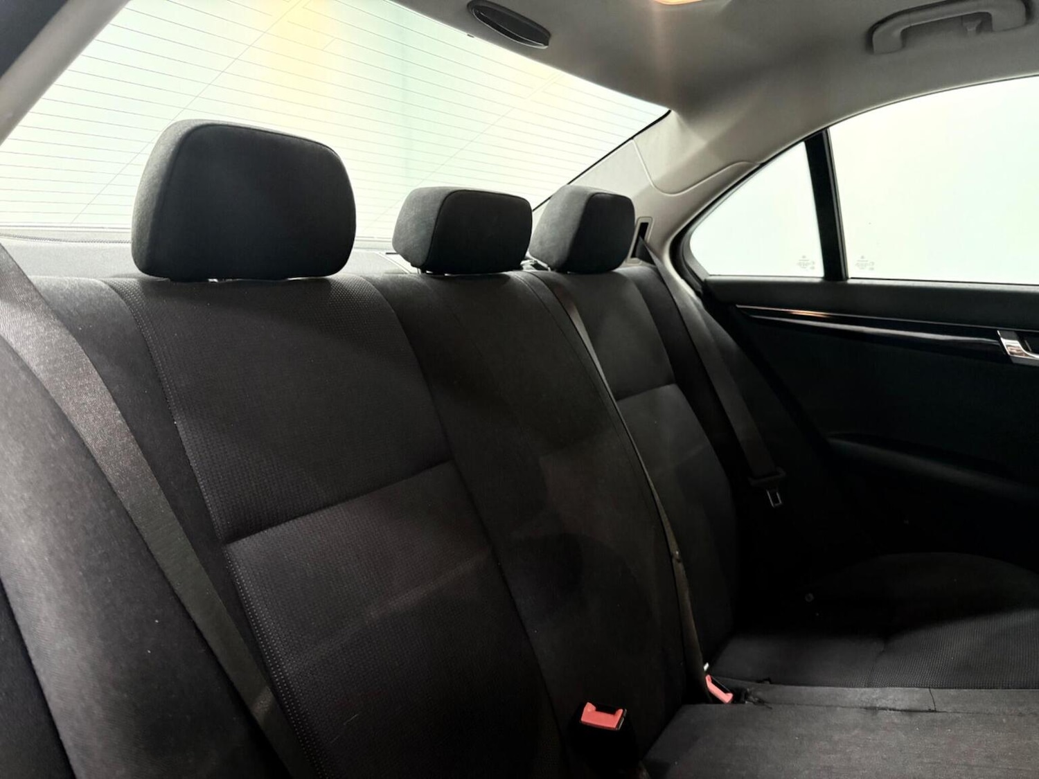 Used Mercedes-Benz C Class 2011 for sale - 77836829: Photo 33