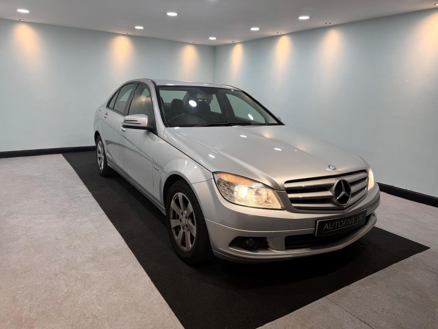 Used Mercedes-Benz C Class 2011 for sale - 77836829: Photo 7