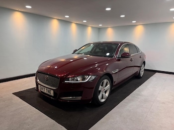 Used Jaguar XF 2017 for sale - 78229106: Photo