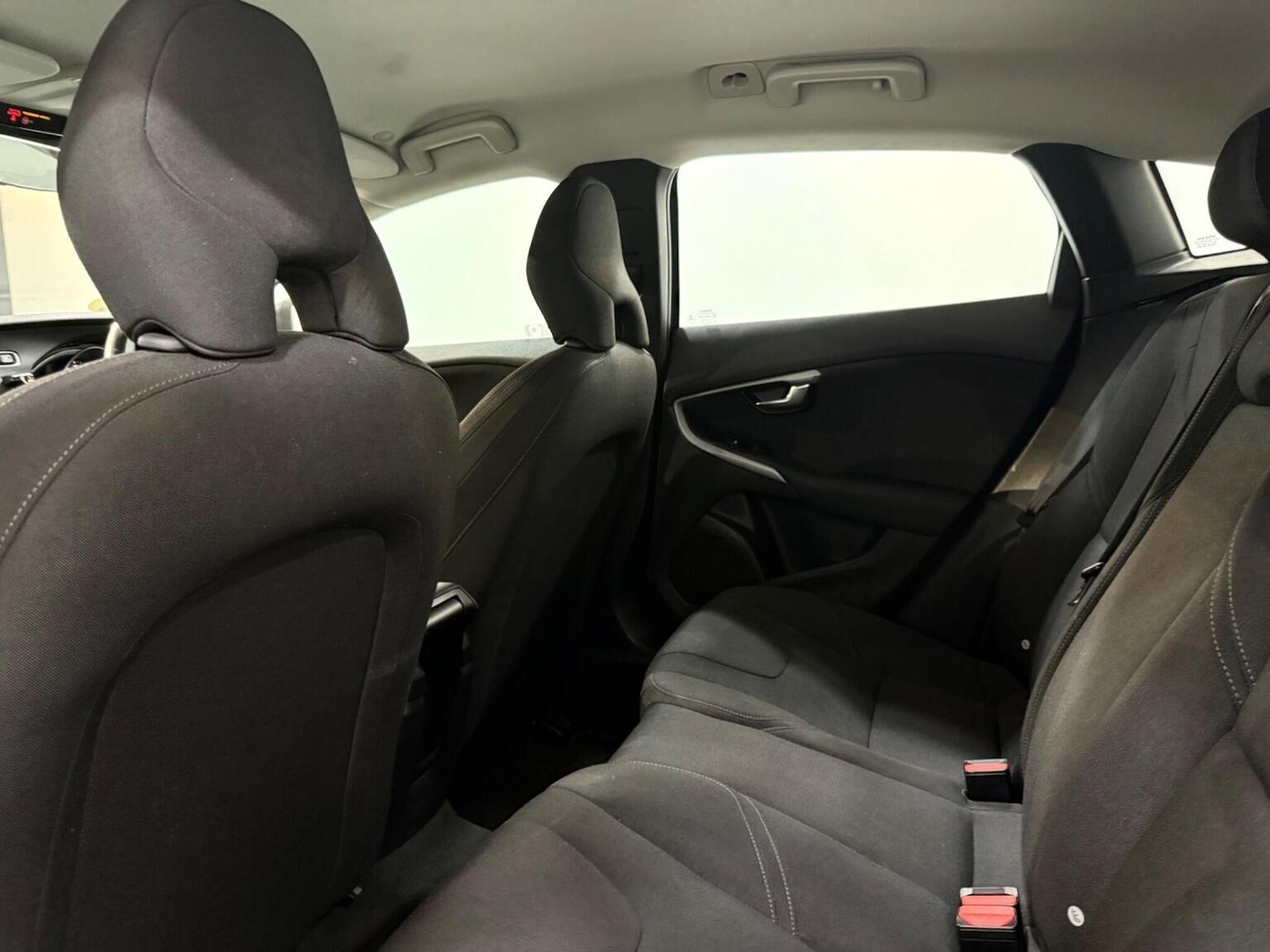 Used Volvo V40 2013 for sale - 77721256: Photo 26