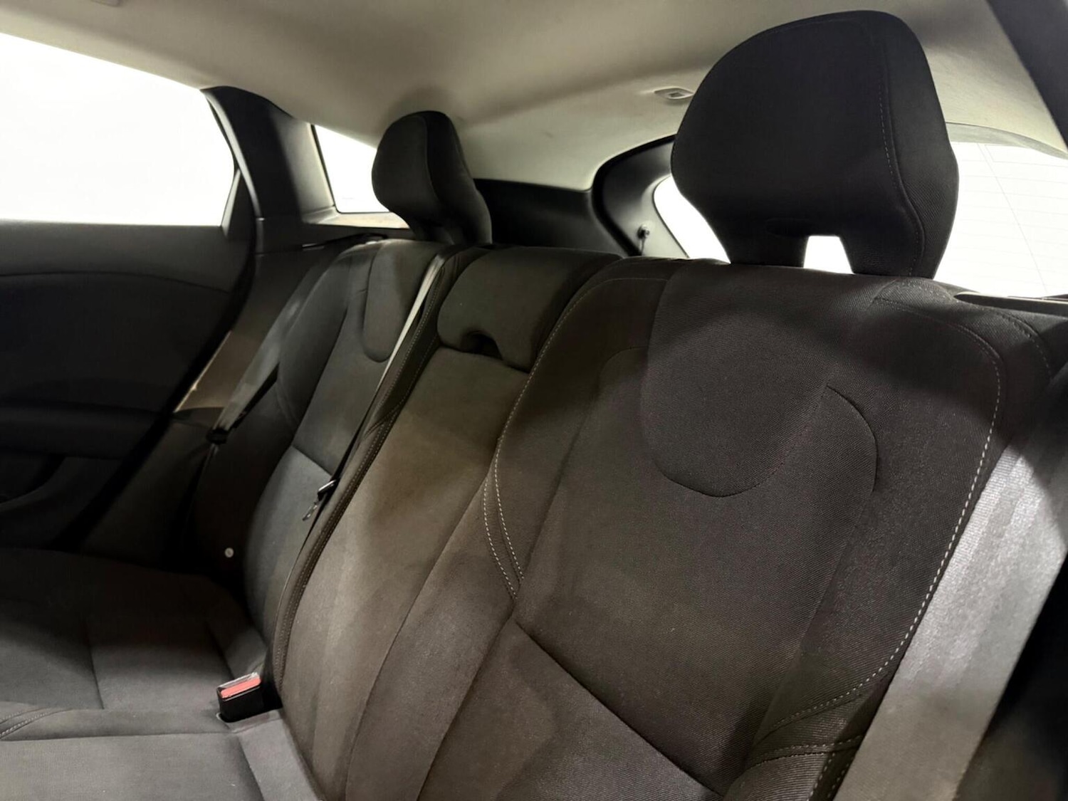 Used Volvo V40 2013 for sale - 77721256: Photo 27