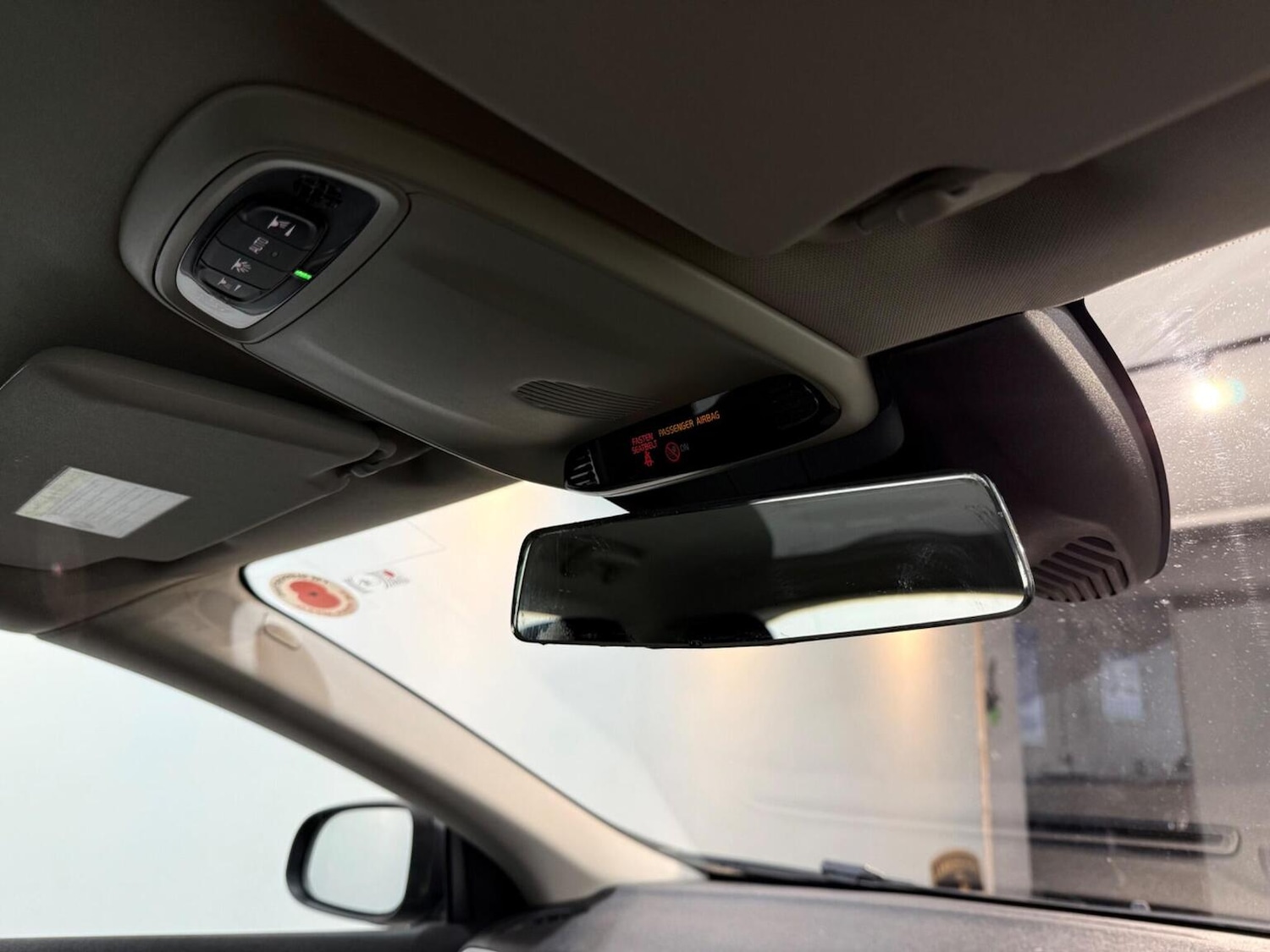 Used Volvo V40 2013 for sale - 77721256: Photo 44