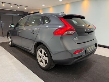 Used Volvo V40 2013 for sale - 77721256: Photo