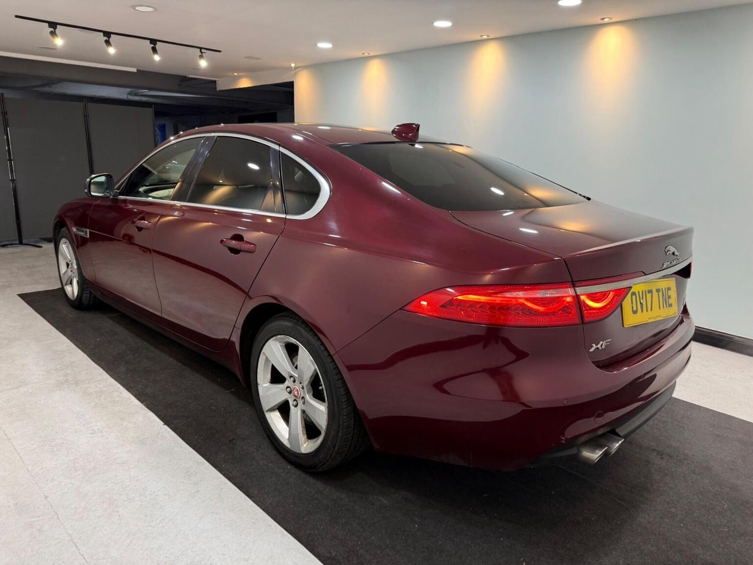 Used Jaguar XF 2017 for sale - 77350099: Photo 12