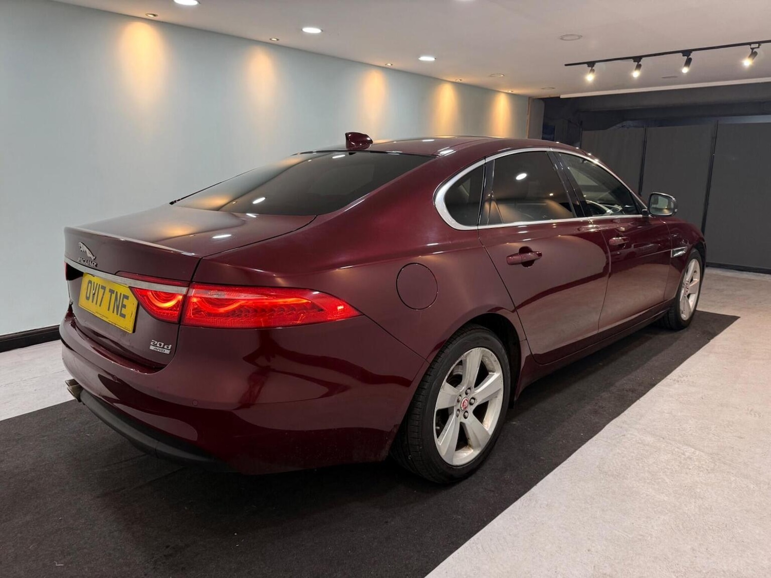 Used Jaguar XF 2017 for sale - 77350099: Photo 15