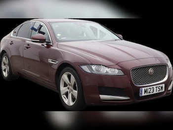 Used Jaguar XF 2017 for sale - 77350099: Photo