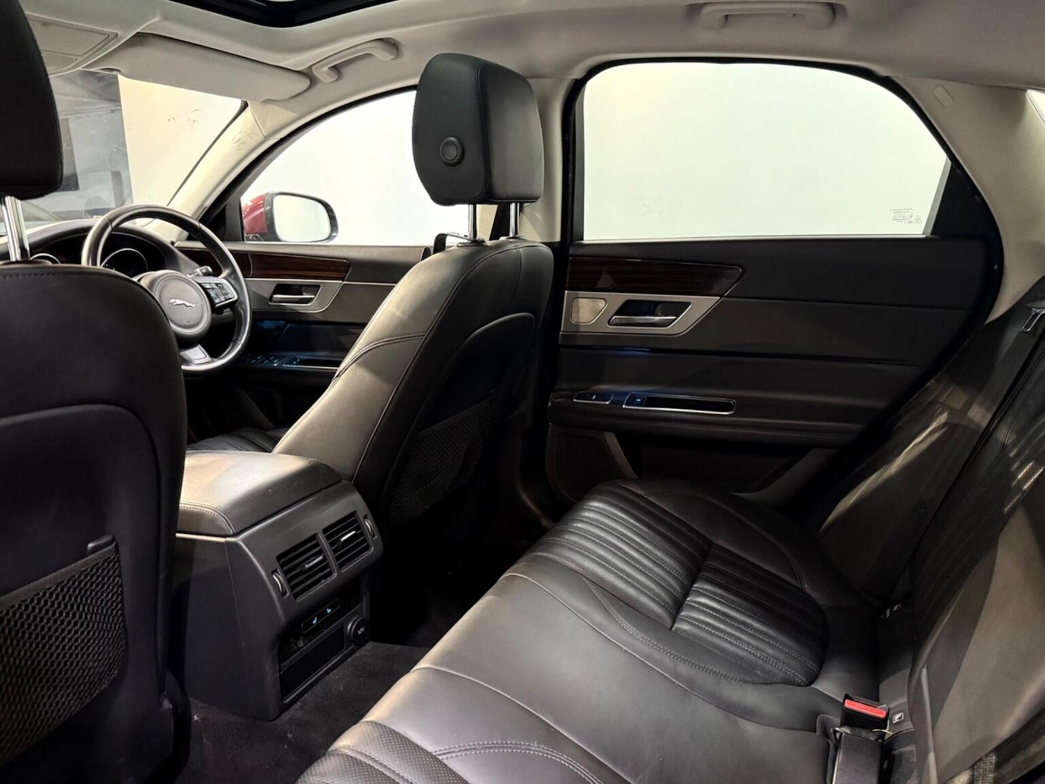 Used Jaguar XF 2017 for sale - 77350099: Photo 21