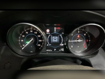 Used Jaguar XF 2017 for sale - 77350099: Photo