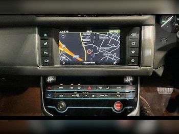 Used Jaguar XF 2017 for sale - 77350099: Photo