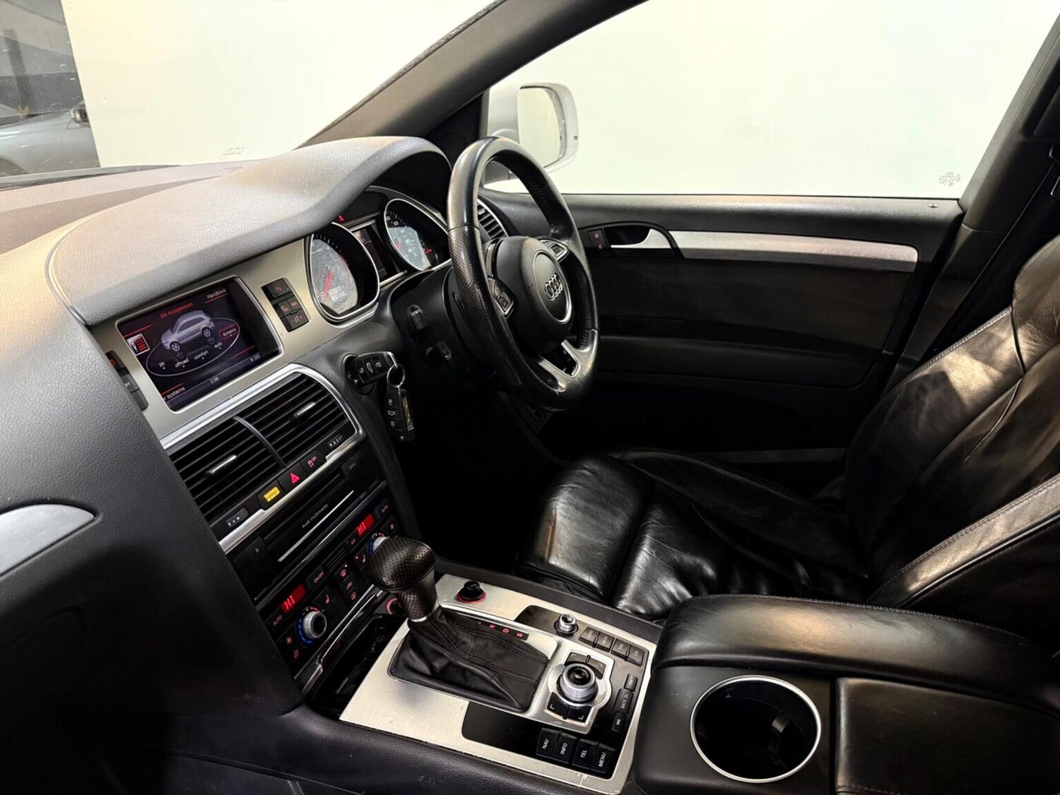 Used Audi Q7 2014 for sale - 77572819: Photo 28