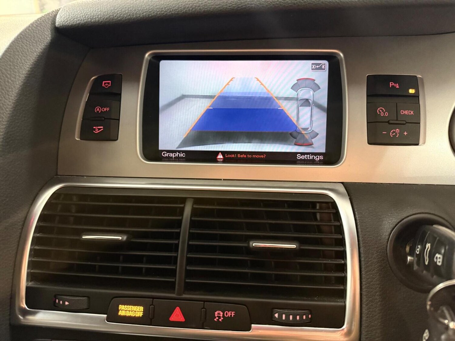 Used Audi Q7 2014 for sale - 77572819: Photo 42