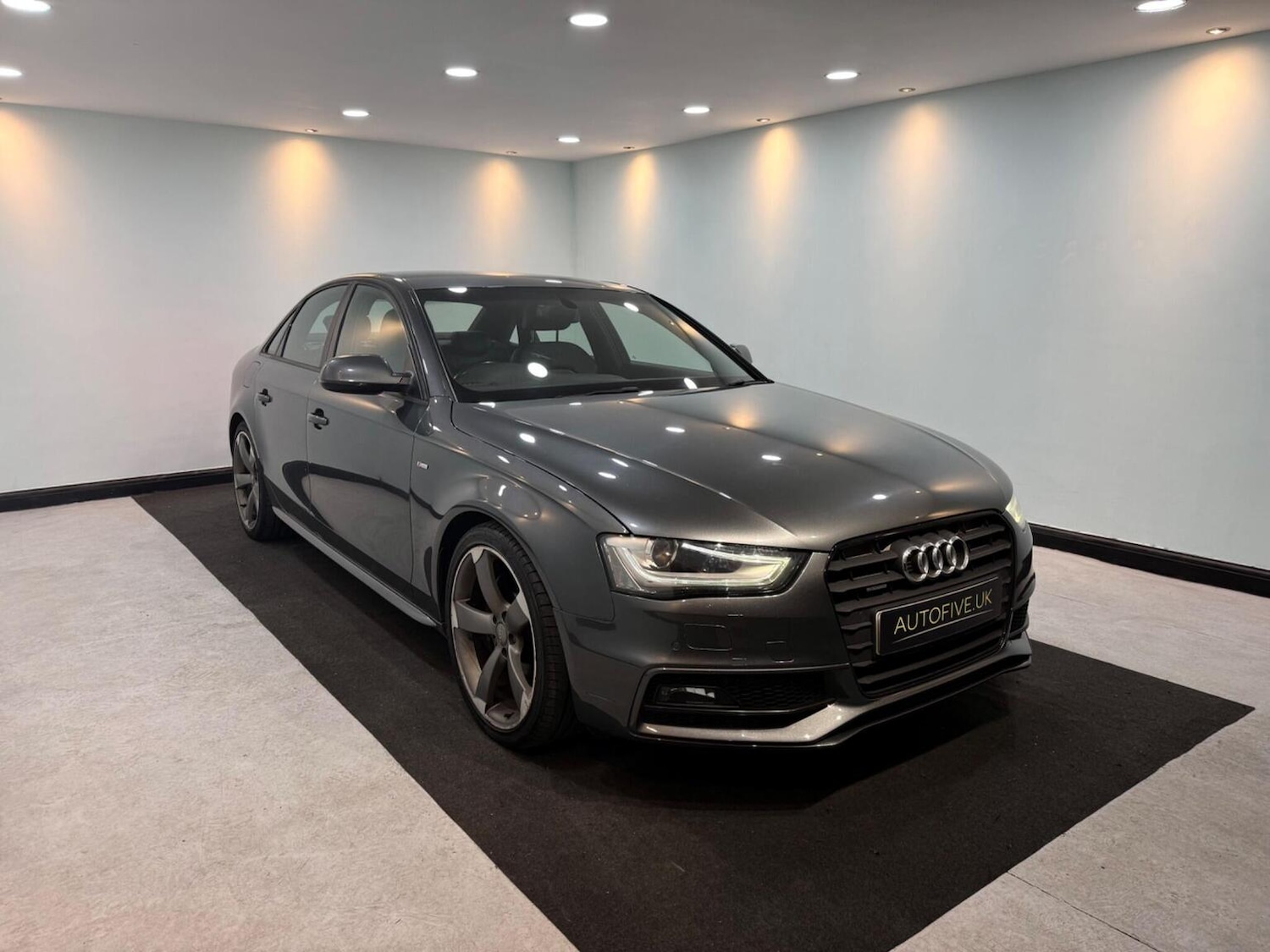 Used Audi A4 2012 for sale - 77837000: Photo 10