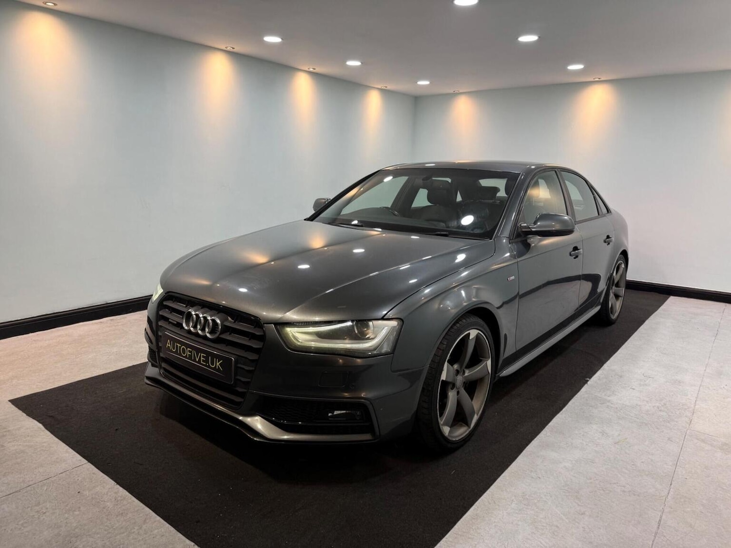 Used Audi A4 2012 for sale - 77837000: Photo 18