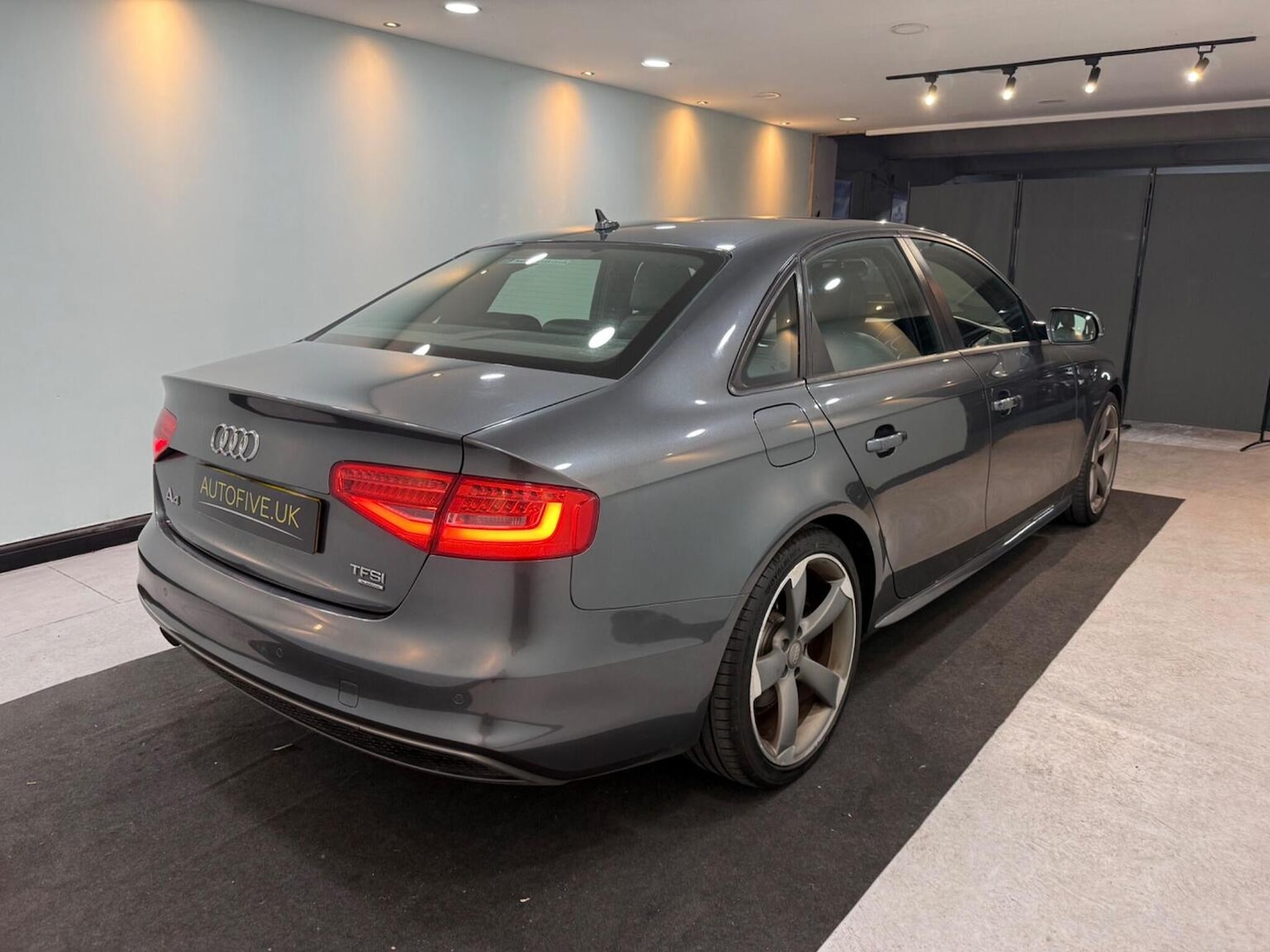 Used Audi A4 2012 for sale - 77837000: Photo 28
