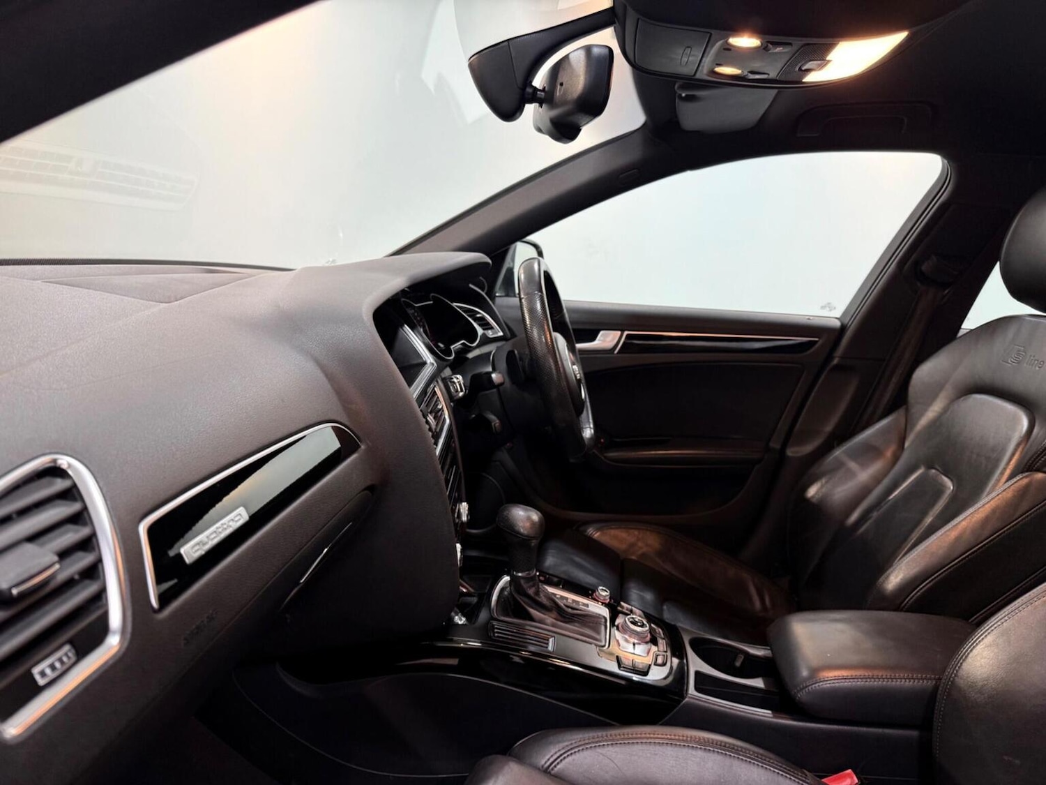 Used Audi A4 2012 for sale - 77837000: Photo 34