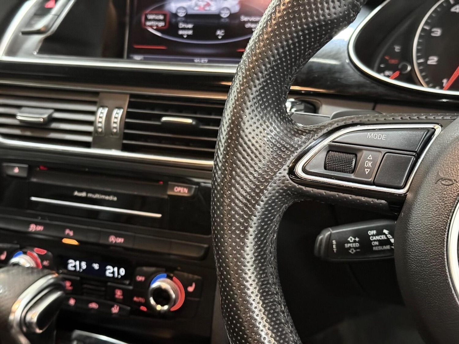 Used Audi A4 2012 for sale - 77837000: Photo 43