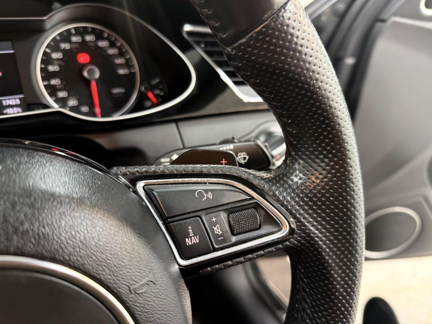 Used Audi A4 2012 for sale - 77837000: Photo 62