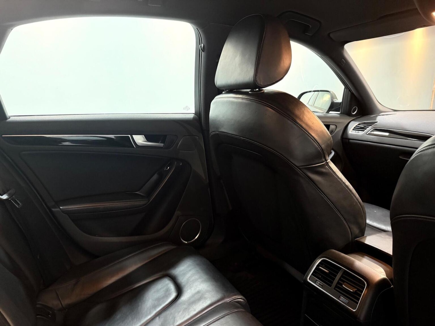 Used Audi A4 2012 for sale - 77837000: Photo 65