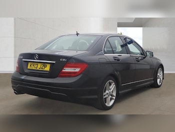 Used Mercedes-Benz C Class 2013 for sale - 79130813: Photo