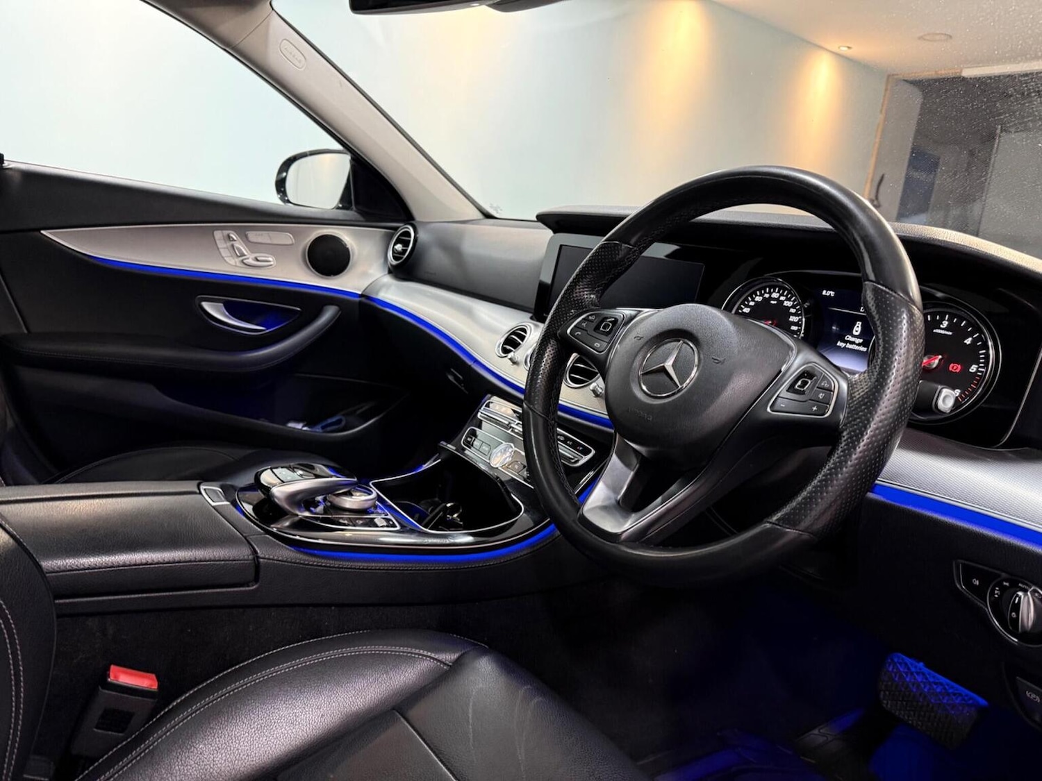 Used Mercedes-Benz E Class 2017 for sale - 77271019: Photo 19