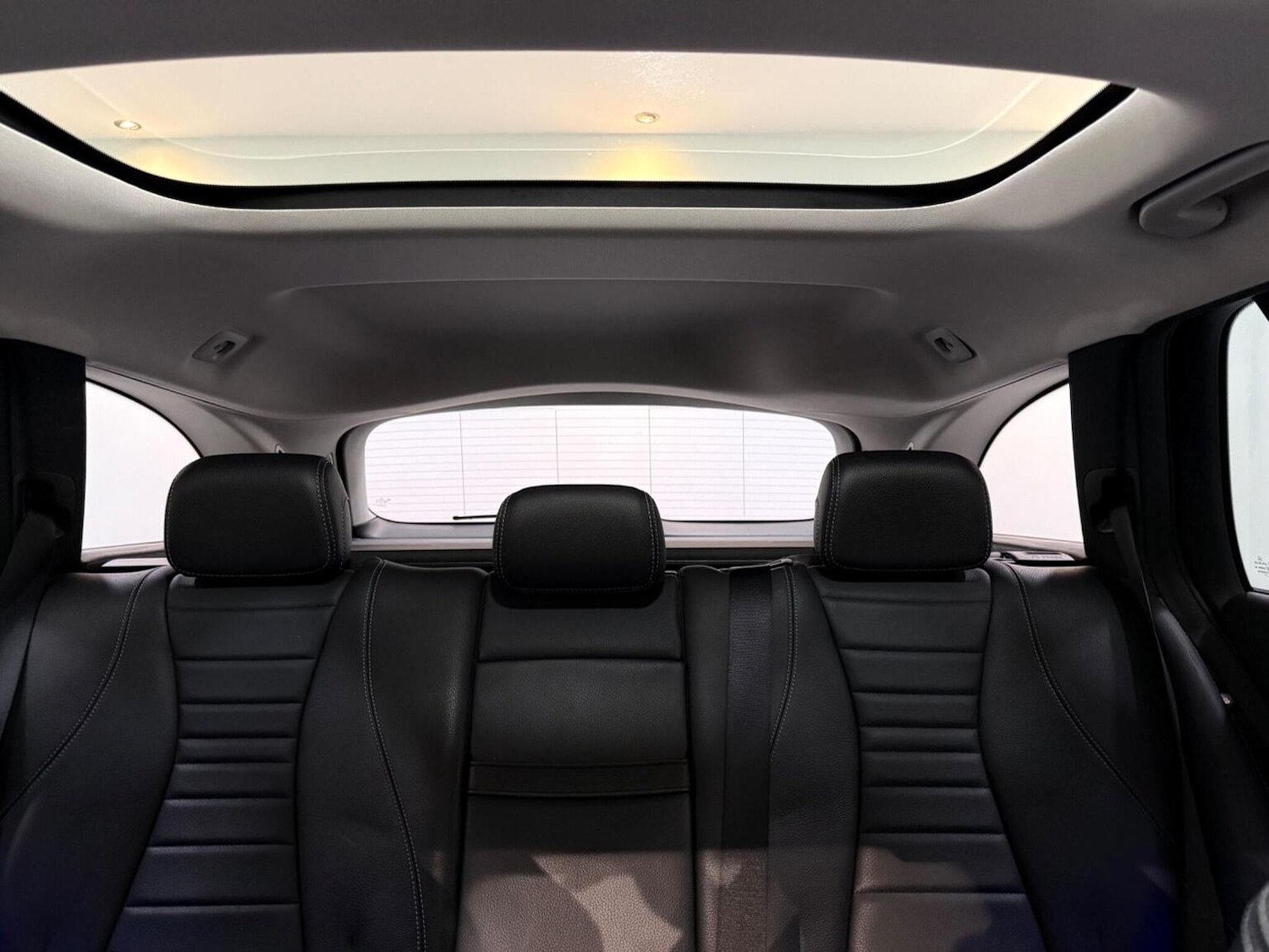 Used Mercedes-Benz E Class 2017 for sale - 77271019: Photo 29