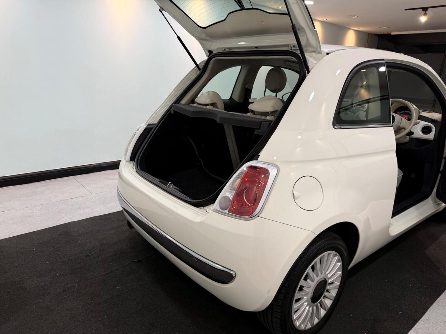 Used Fiat 500 2012 for sale - 77921312: Photo 23