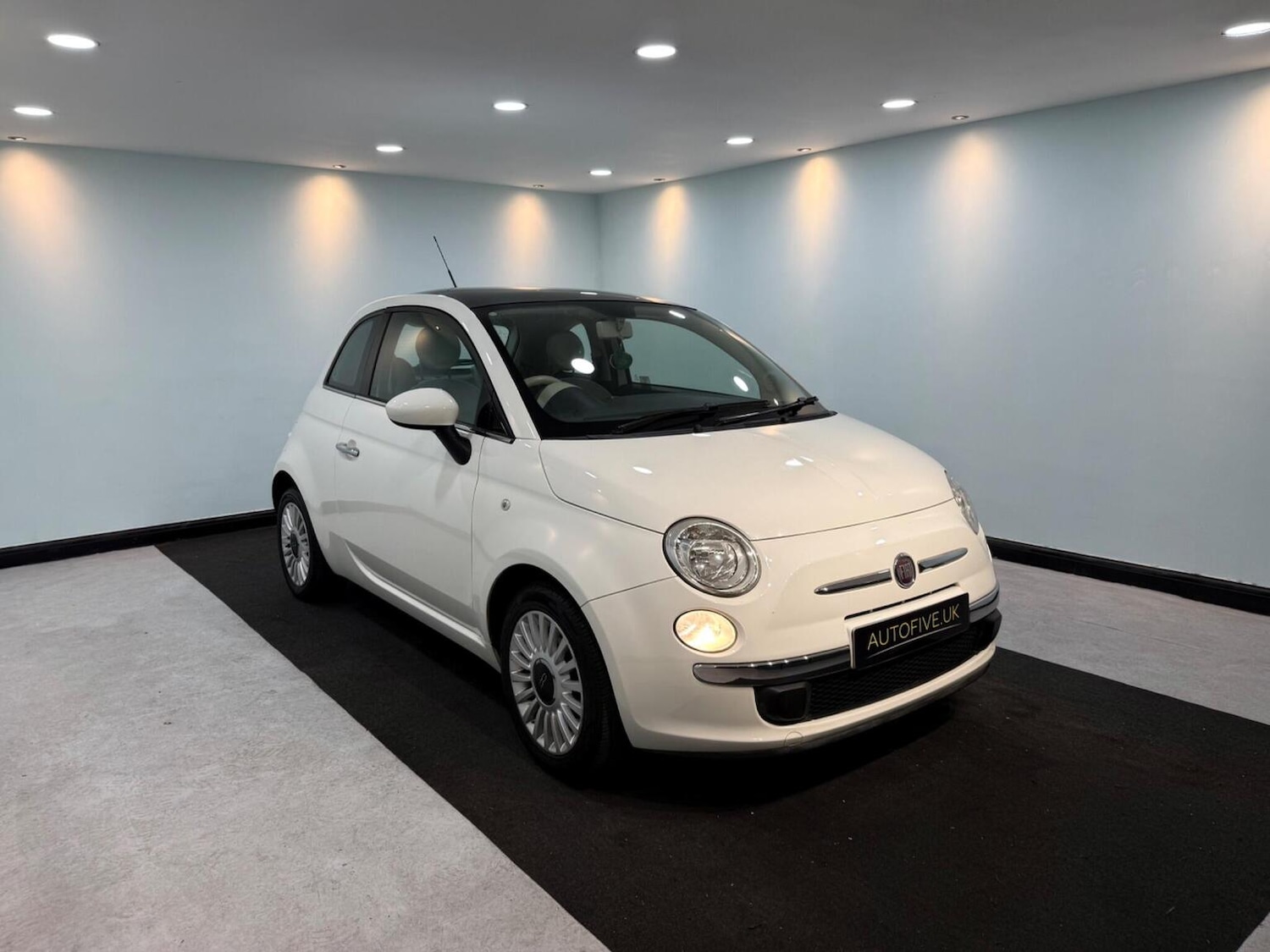 Used Fiat 500 2012 for sale - 77921312: Photo 9