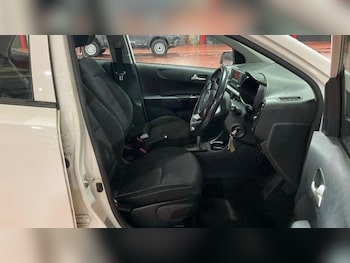 Used Kia Picanto 2017 for sale - 76541588: Photo