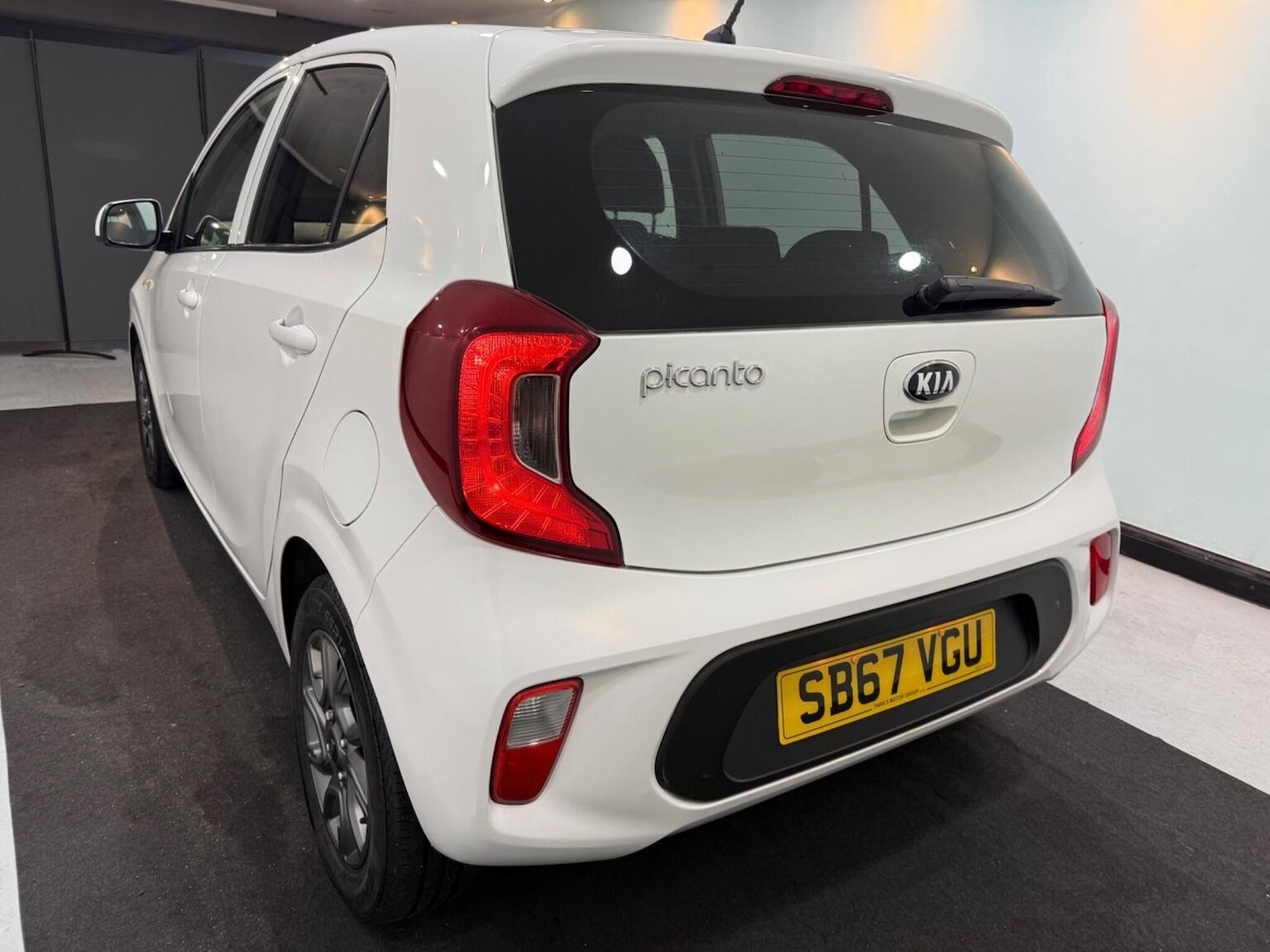 Used Kia Picanto 2017 for sale - 76541588: Photo 8