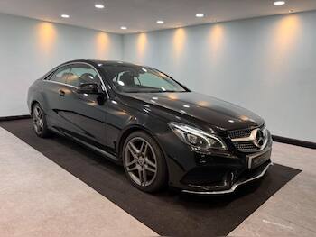 Used Mercedes-Benz E Class 2015 for sale - 79742643: Photo
