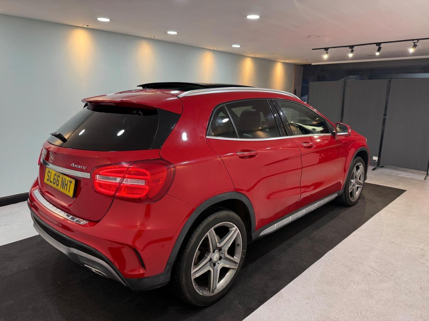 Used Mercedes-Benz GLA 2017 for sale - 77008138: Photo 11