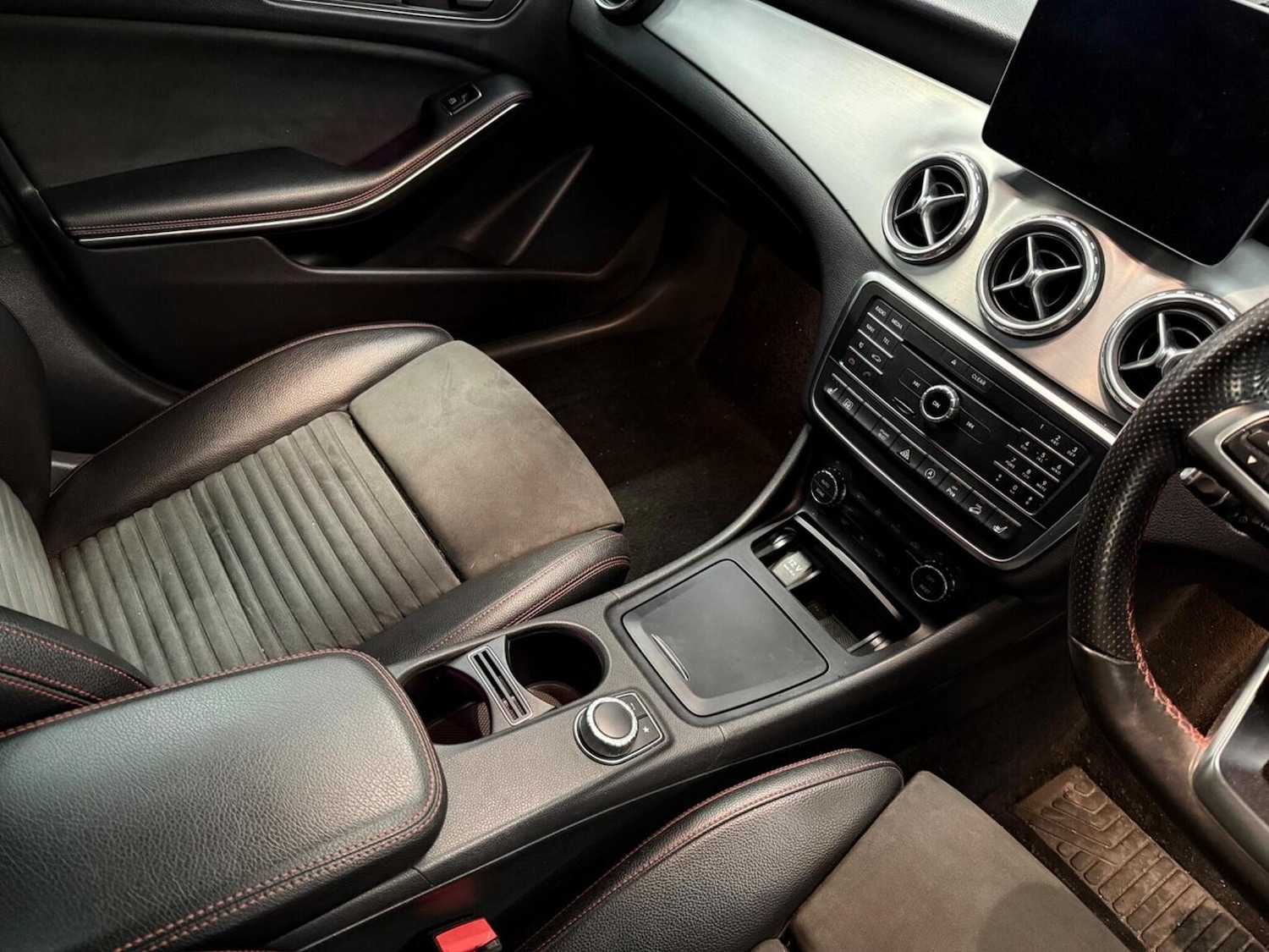 Used Mercedes-Benz GLA 2017 for sale - 77008138: Photo 21