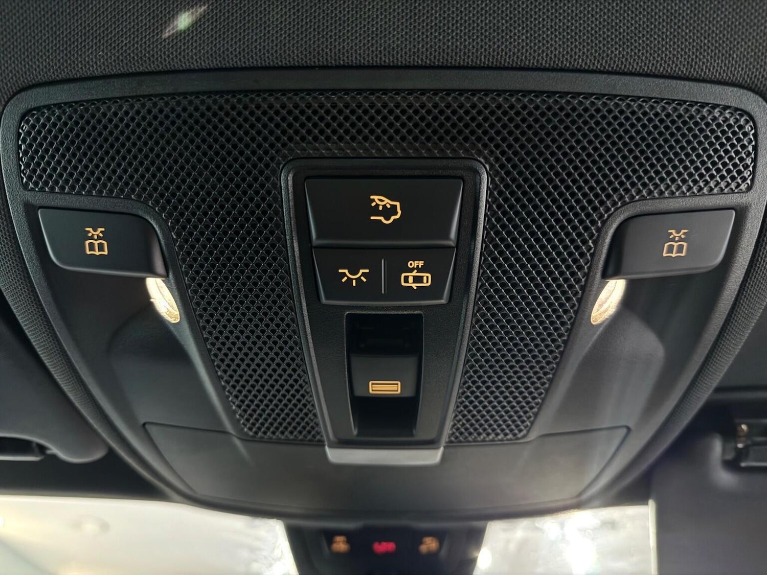 Used Mercedes-Benz GLA 2017 for sale - 77008138: Photo 31