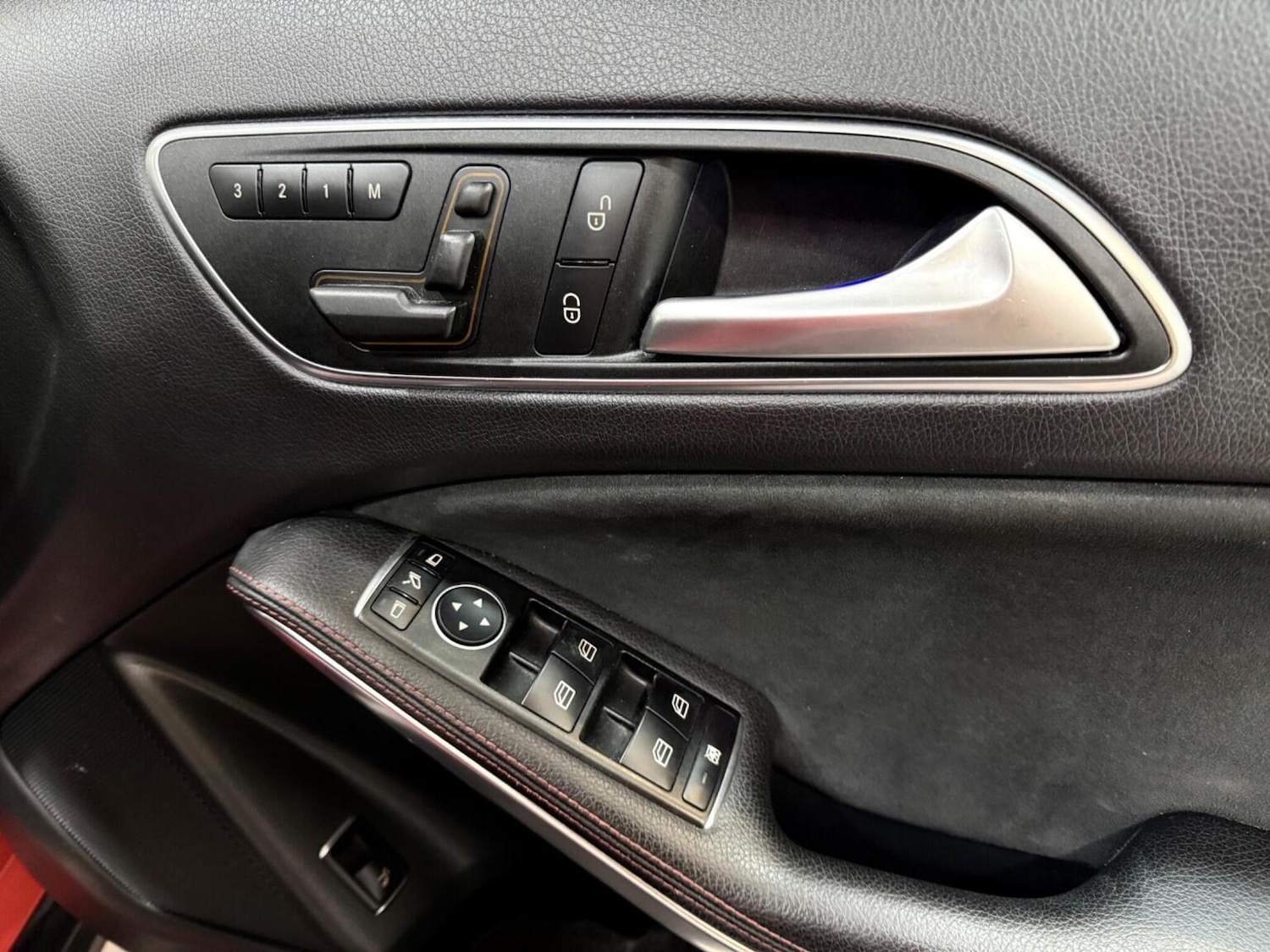 Used Mercedes-Benz GLA 2017 for sale - 77008138: Photo 32