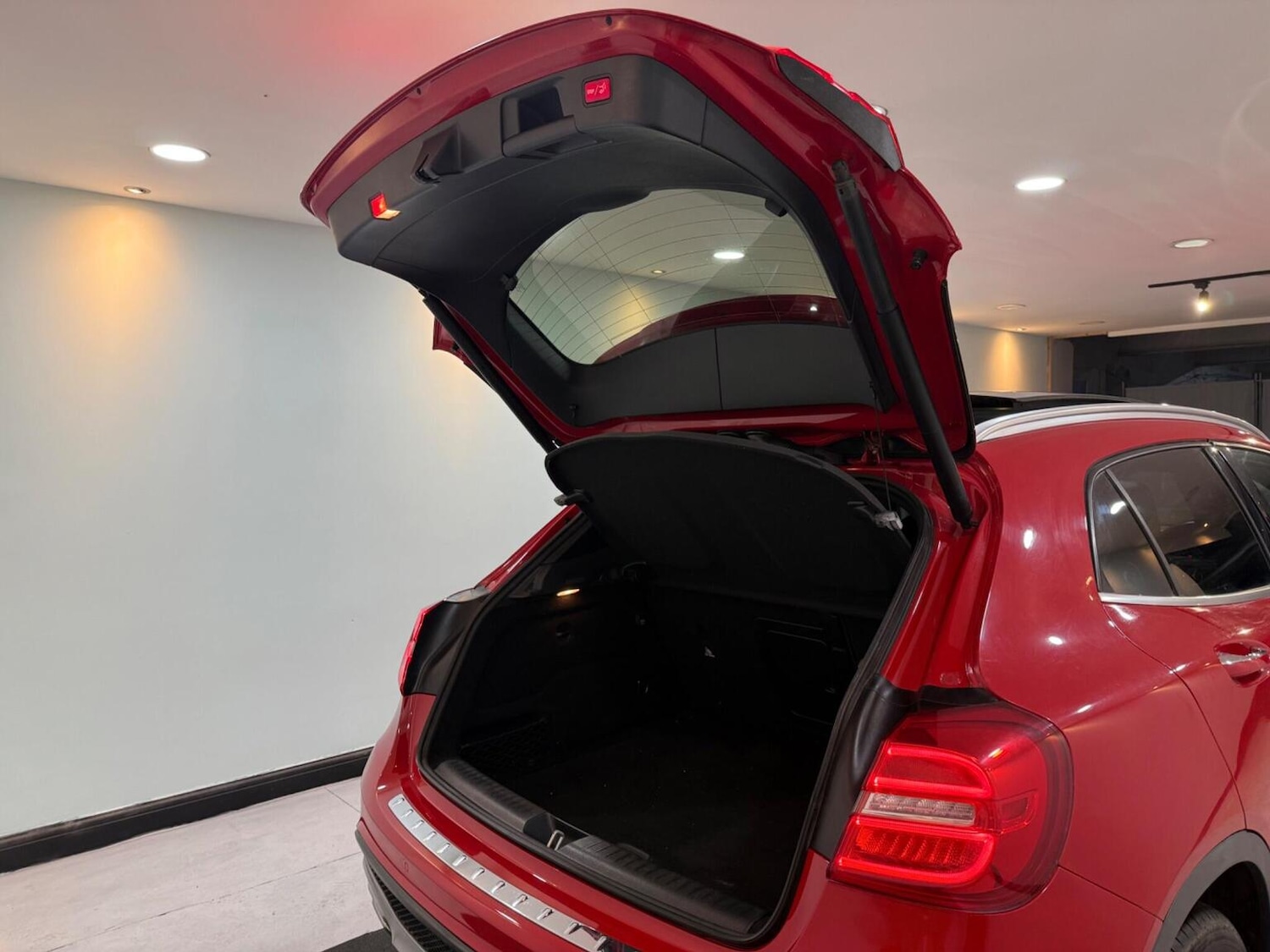 Used Mercedes-Benz GLA 2017 for sale - 77008138: Photo 50