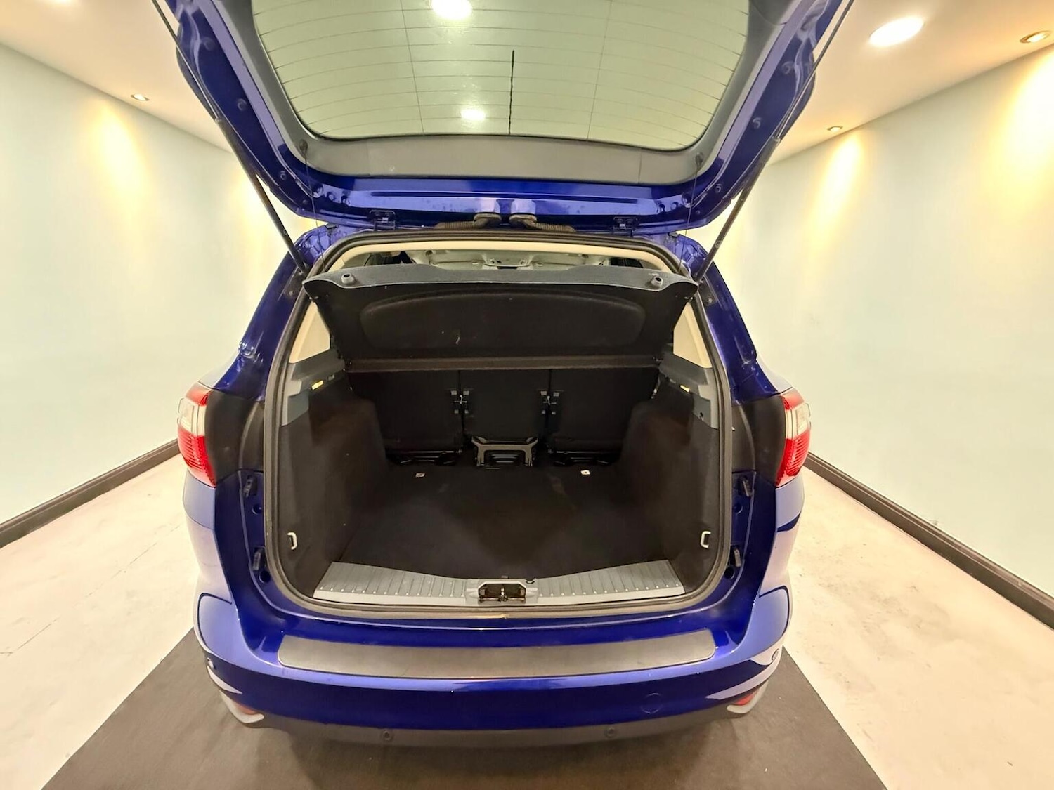 Used Ford C-Max 2013 for sale - 77264380: Photo 11