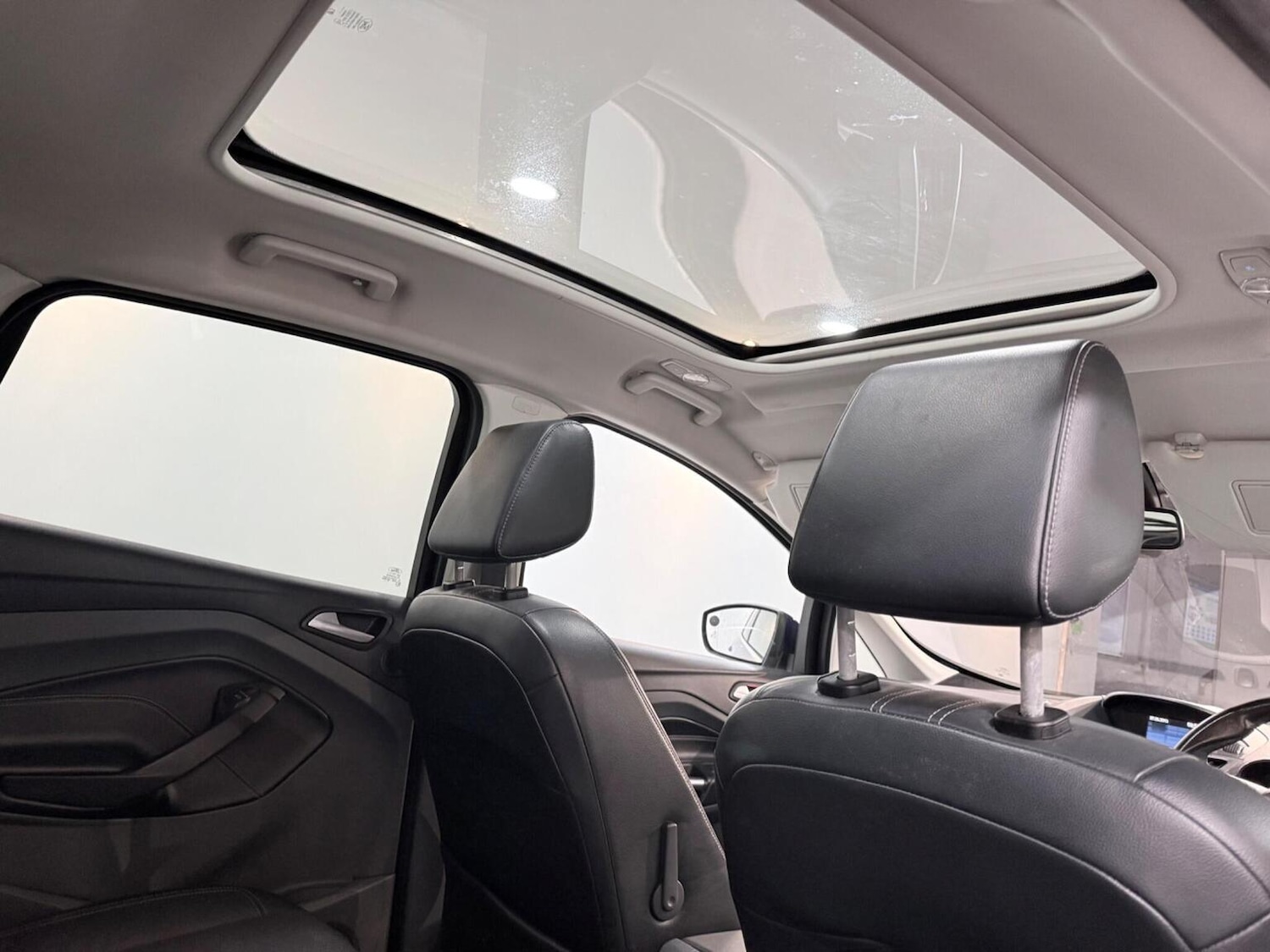 Used Ford C-Max 2013 for sale - 77264380: Photo 21