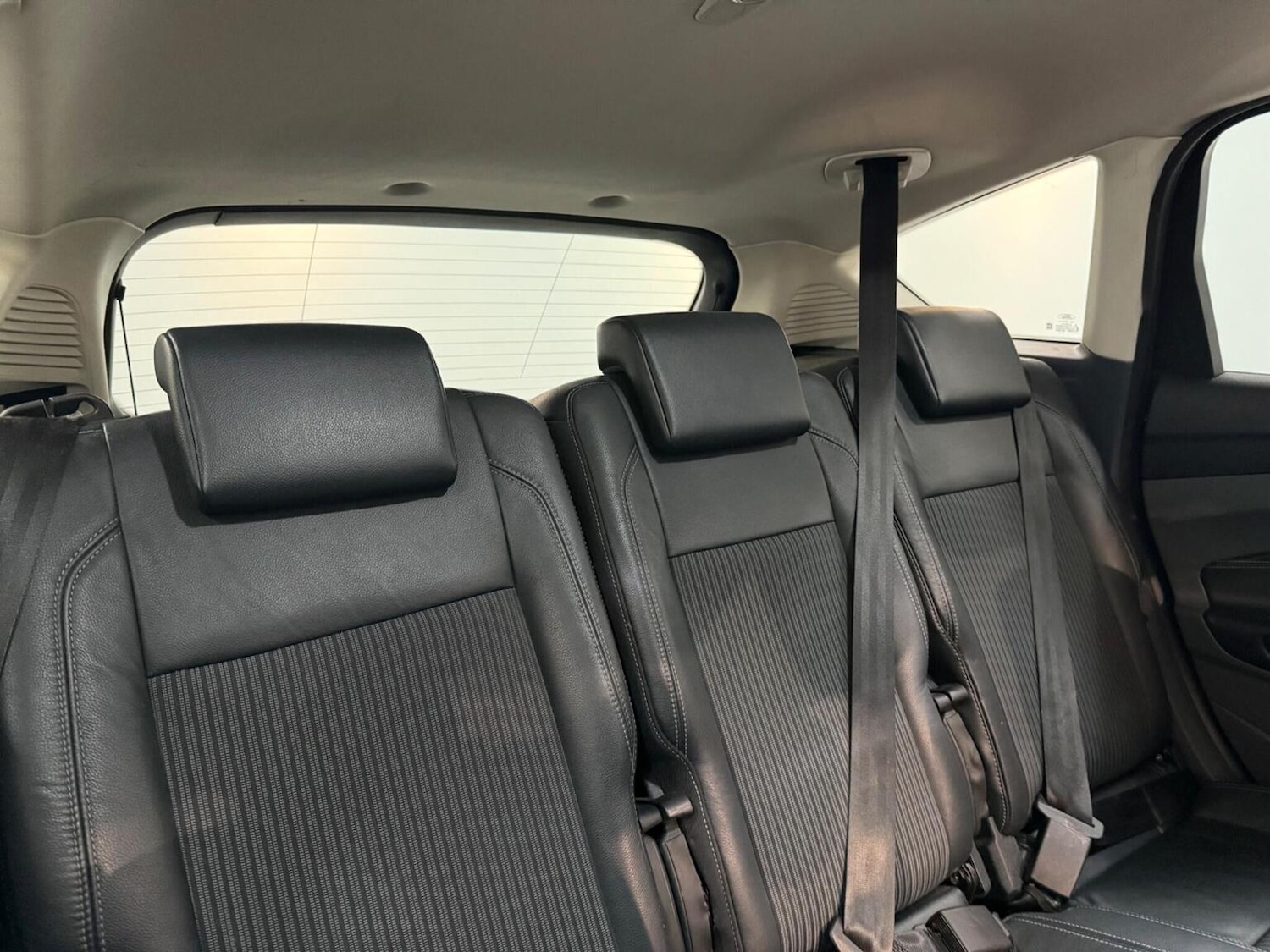 Used Ford C-Max 2013 for sale - 77264380: Photo 32