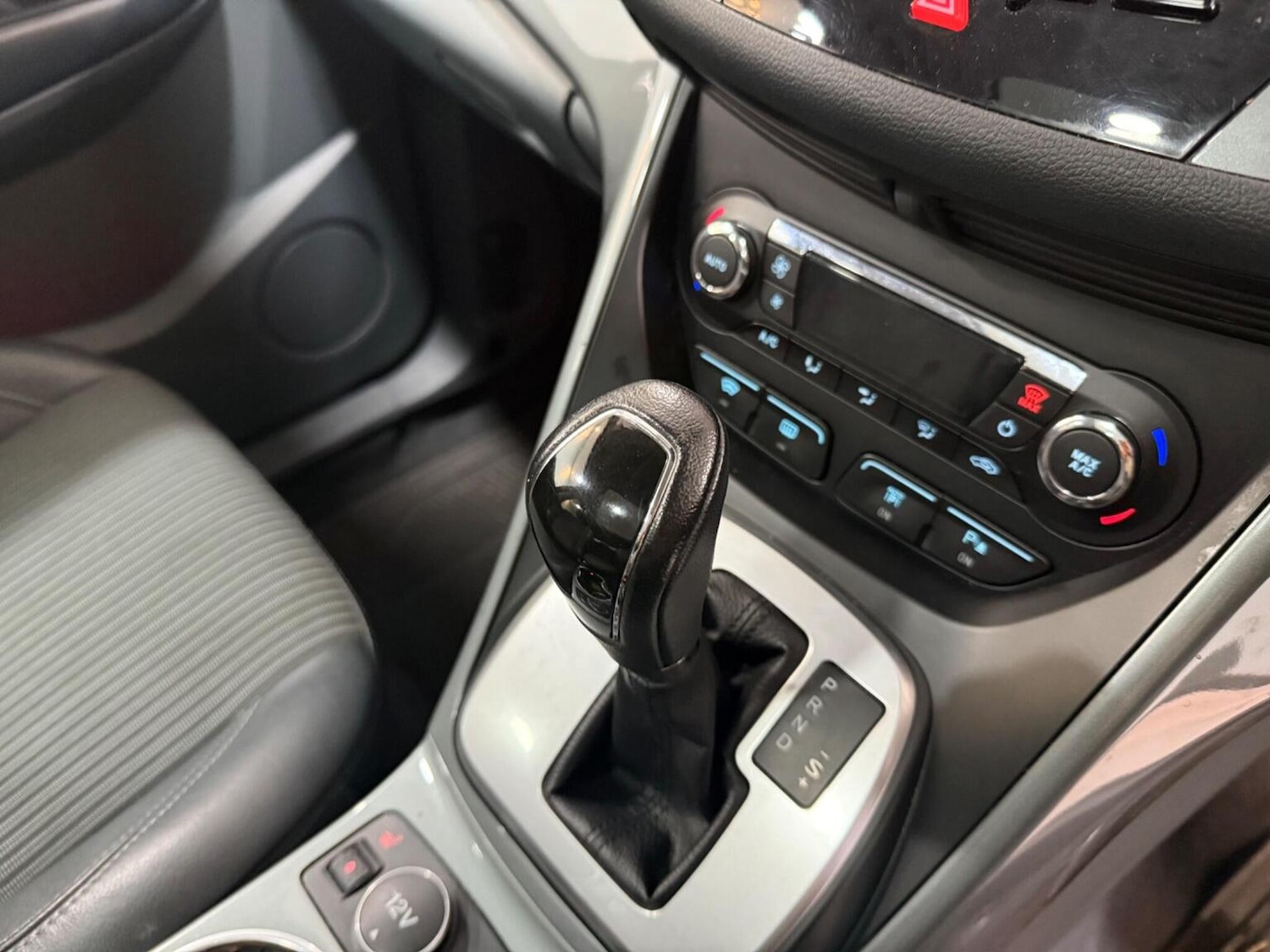 Used Ford C-Max 2013 for sale - 77264380: Photo 41