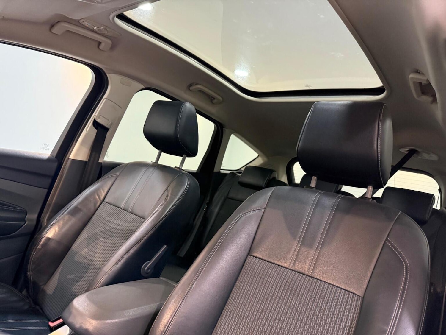 Used Ford C-Max 2013 for sale - 77264380: Photo 59