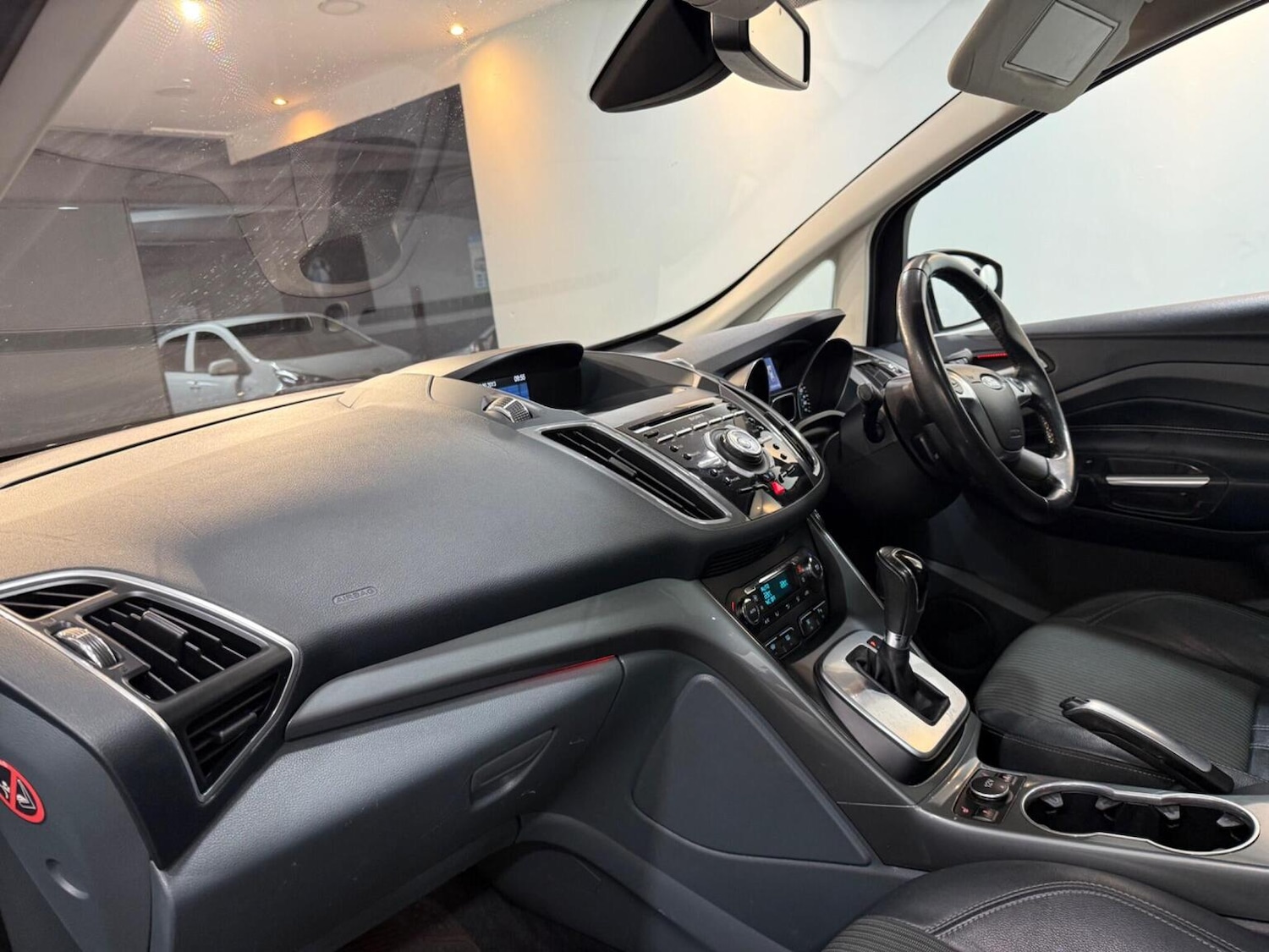 Used Ford C-Max 2013 for sale - 77264380: Photo 60