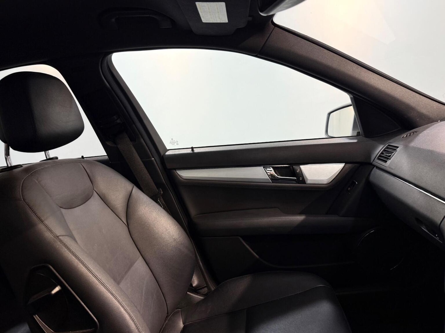 Used Mercedes-Benz C Class 2009 for sale - 78070601: Photo 40